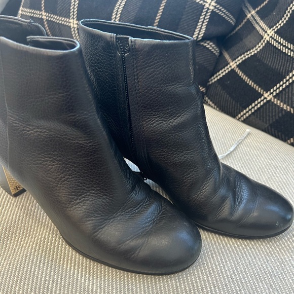 Tory Burch booties - Picture 4 of 5